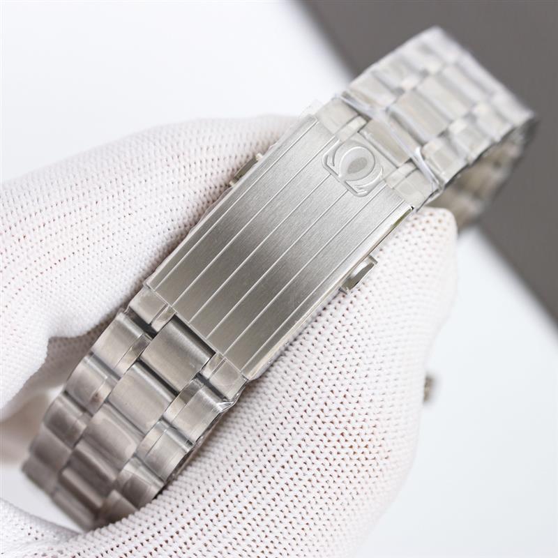 202459154330770 1700